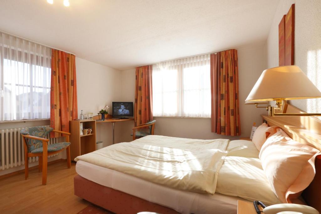 Hotel Pension Stern Bad Buchau Oda fotoğraf