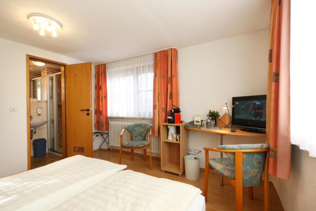 Hotel Pension Stern Bad Buchau Oda fotoğraf