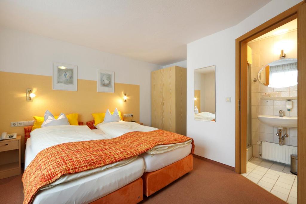 Hotel Pension Stern Bad Buchau Oda fotoğraf