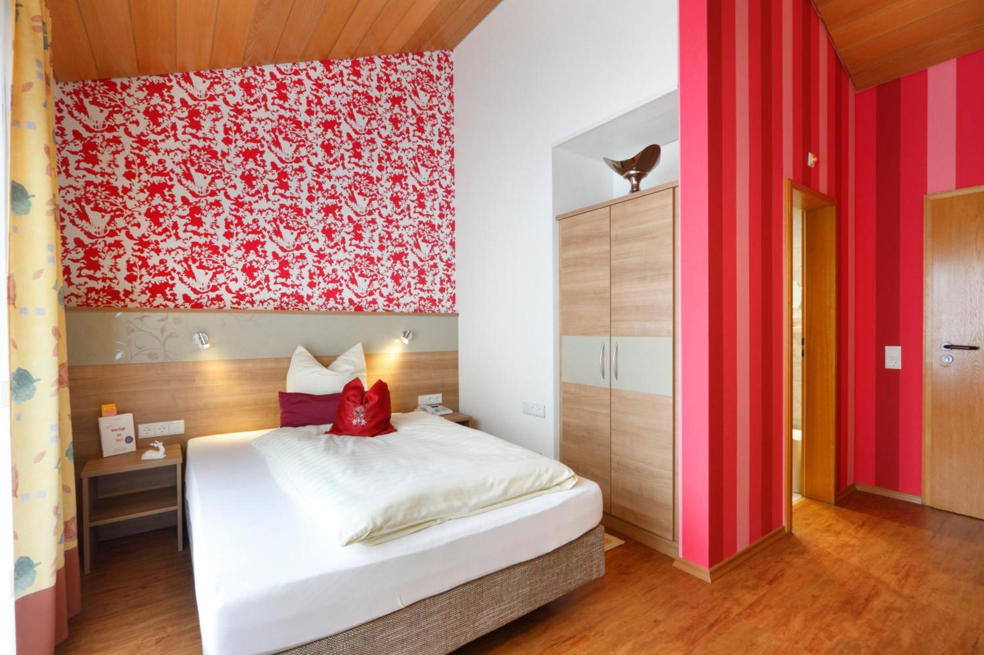 Hotel Pension Stern Bad Buchau Dış mekan fotoğraf